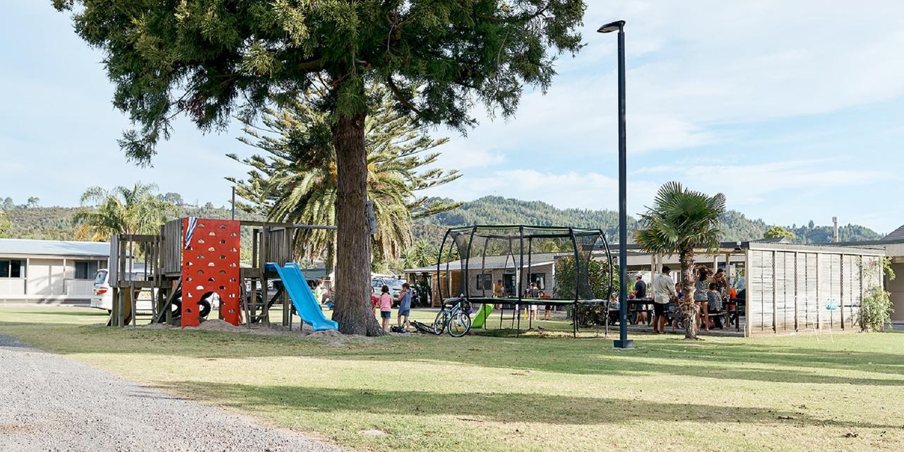 Mercury Bay Holiday Park Whitianga Exterior photo
